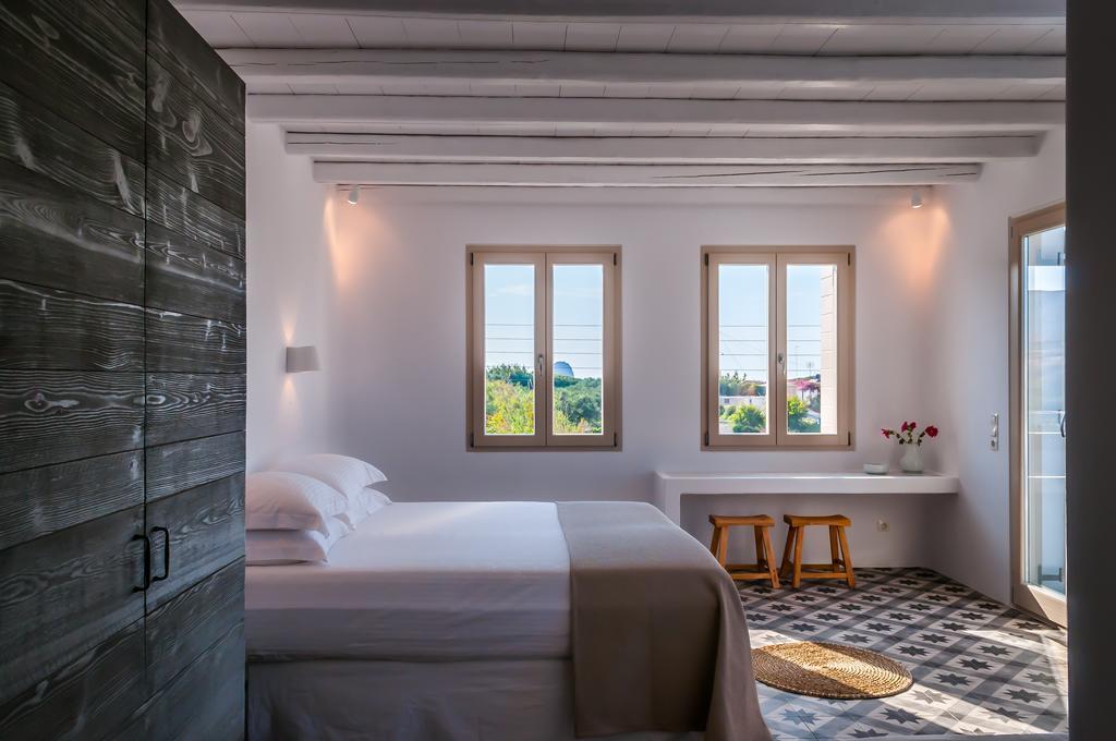 Milia Gi Suites Поллония Номер фото
