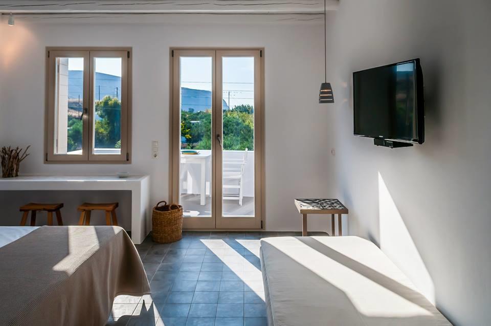 Milia Gi Suites Поллония Экстерьер фото