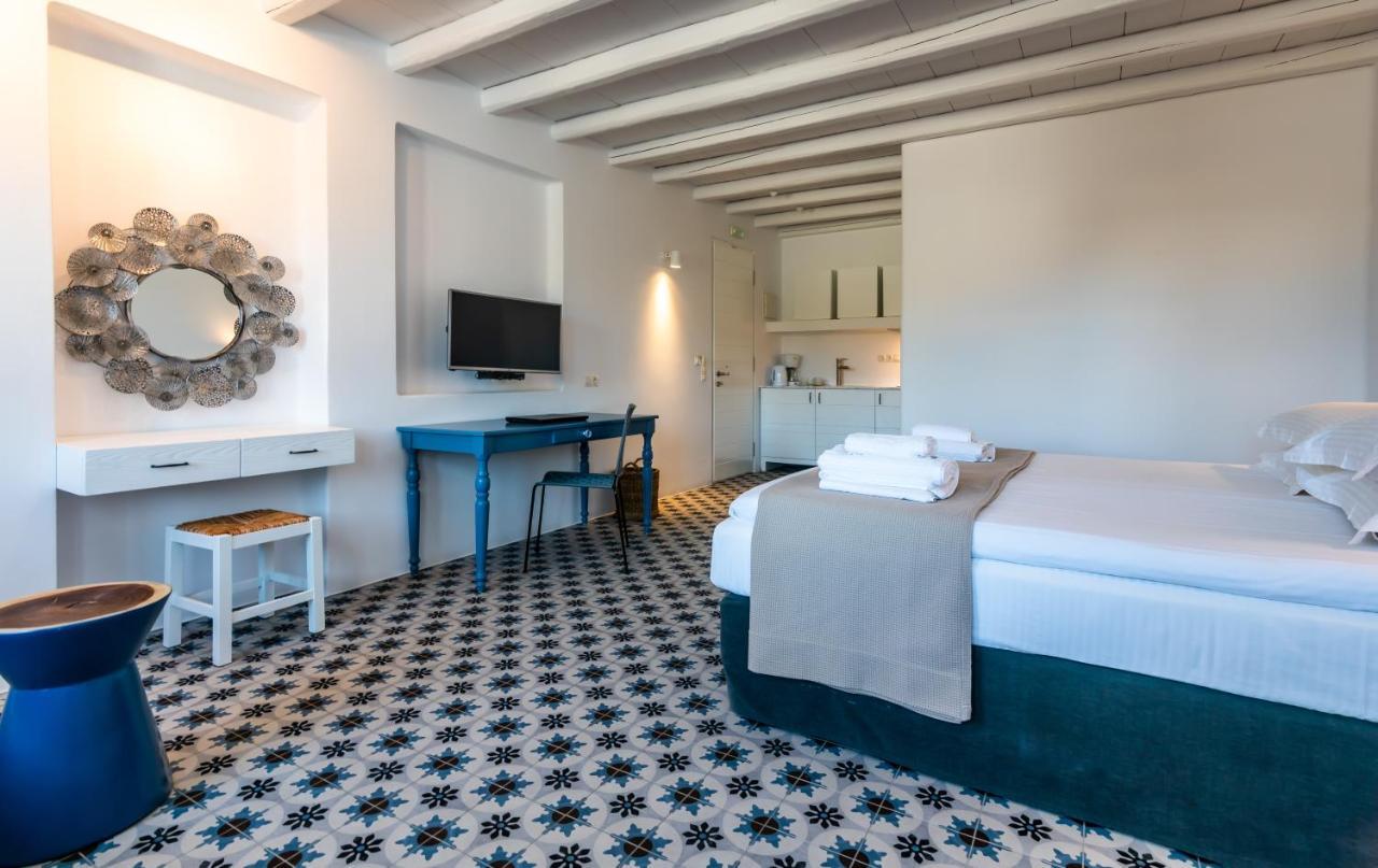 Milia Gi Suites Поллония Экстерьер фото